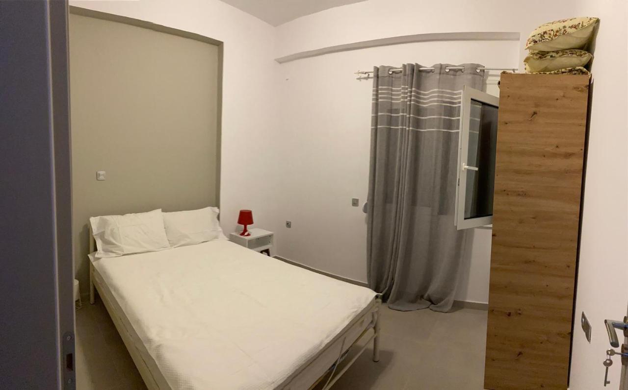 Alisia Apartment *
